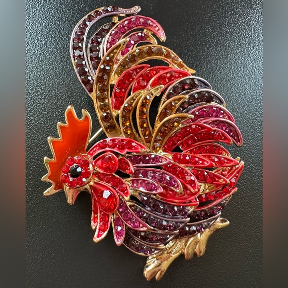 Crystal Rooster Chicken Enamel Brooch - Picture 1 of 4